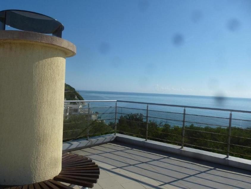 Rose Apartment On The Beach Bjala Kültér fotó